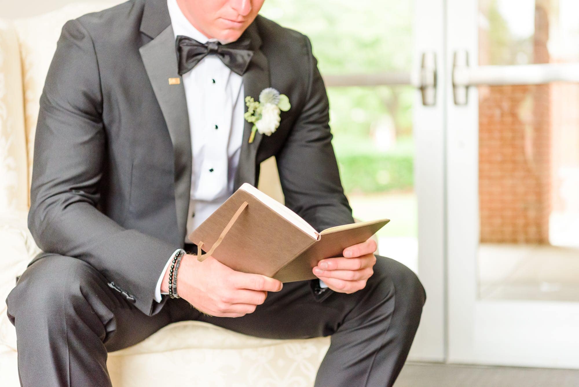 The most touching part of this Longview Country Club wedding in Charlotte was that the bride gave the groom a love note to read before the ceremony.