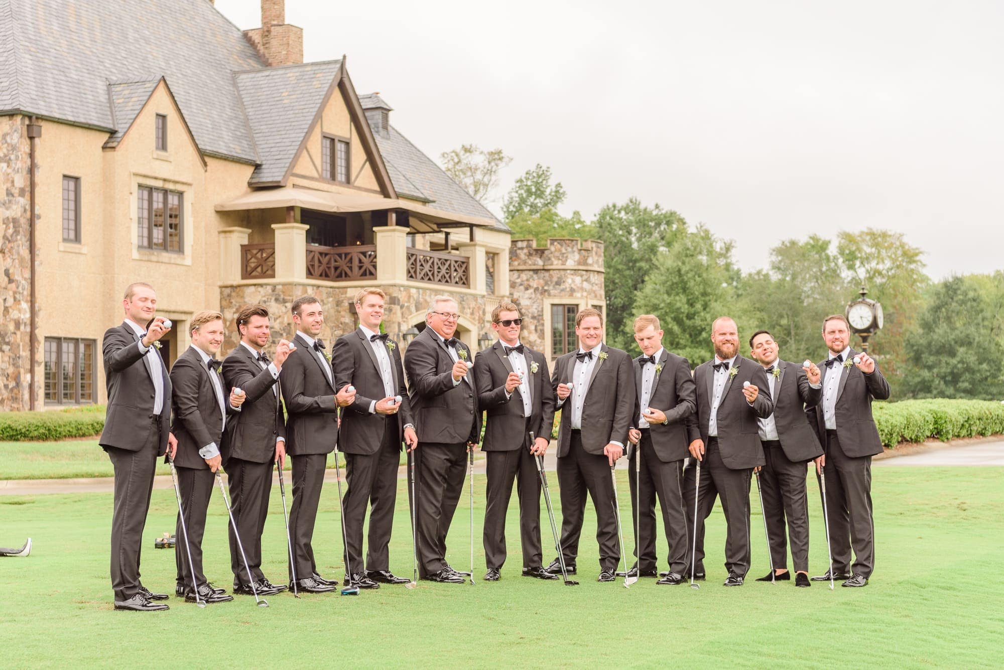 The Longview Country Club in Charlotte has a golf course out back, which looks beautiful in photos and let the groomsmen blow off some steam.